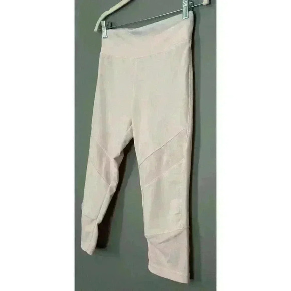 Series 8 Capri Fitness Performance Leggings (410) - Picture 3 of 9